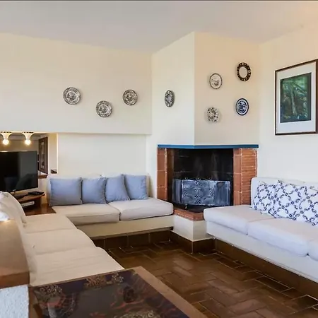 Villa Chris
